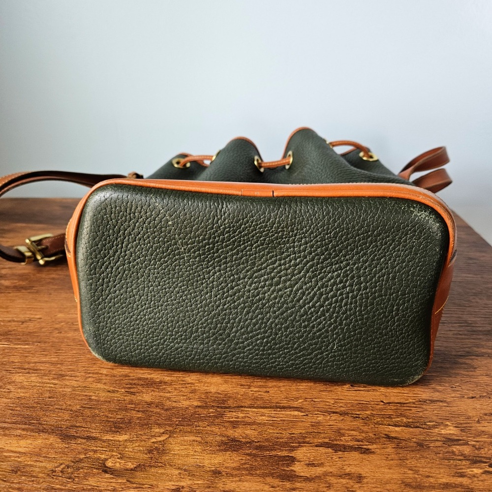 Dooney & Bourke Vintage 90s All Weather Leather Bucket Bag Green Tan Drawstring - Picture 6 of 11